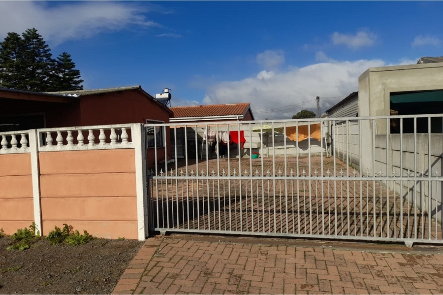 4 Bedroom Property for Sale in Sarepta Western Cape